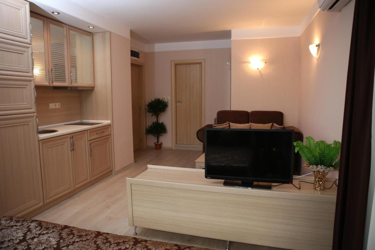 סאני ביץ' Harmony Suites Jungle מראה חיצוני תמונה