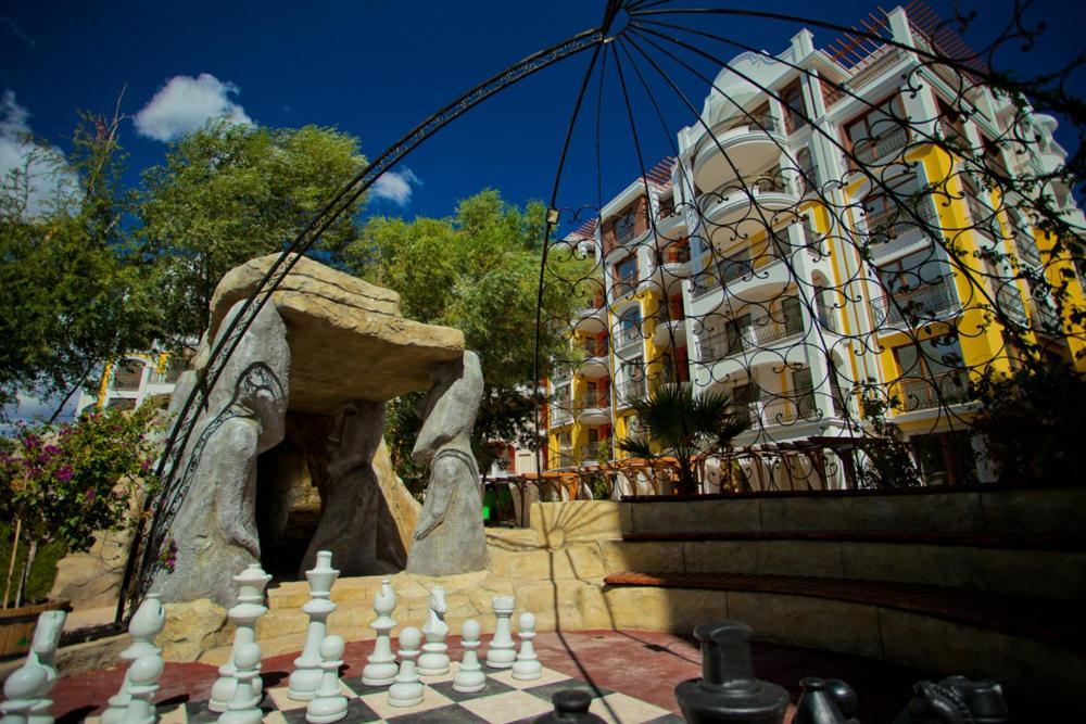 סאני ביץ' Harmony Suites Jungle מראה חיצוני תמונה