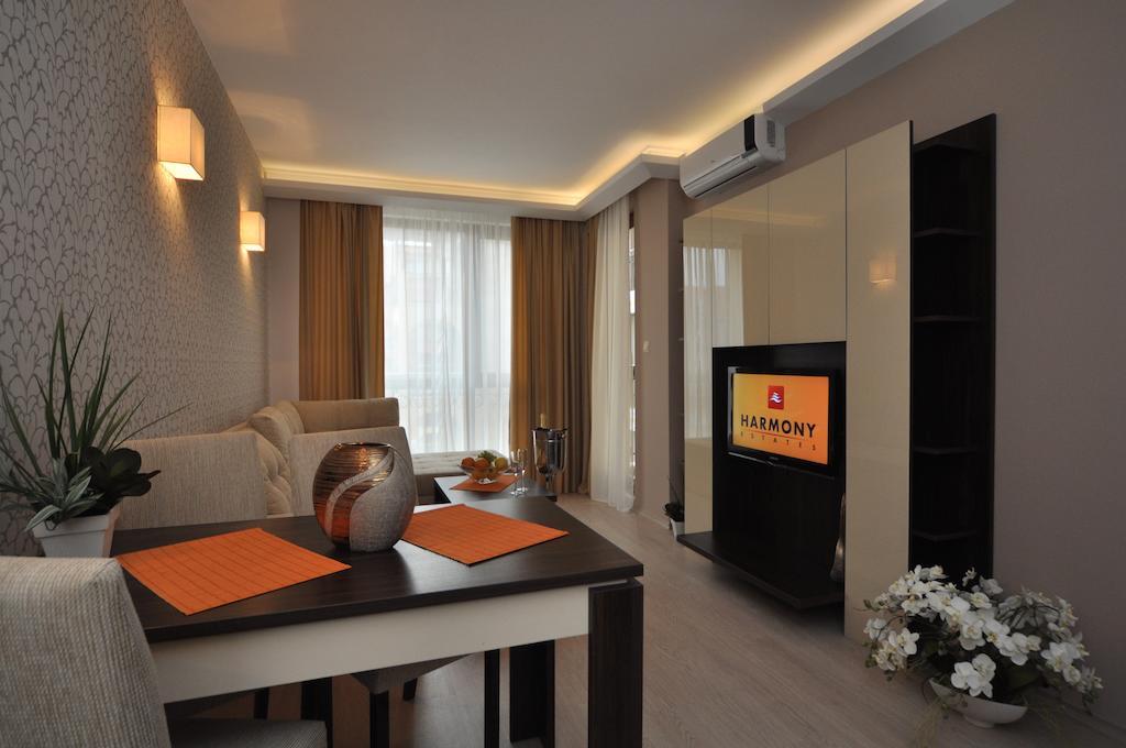 סאני ביץ' Harmony Suites Jungle מראה חיצוני תמונה