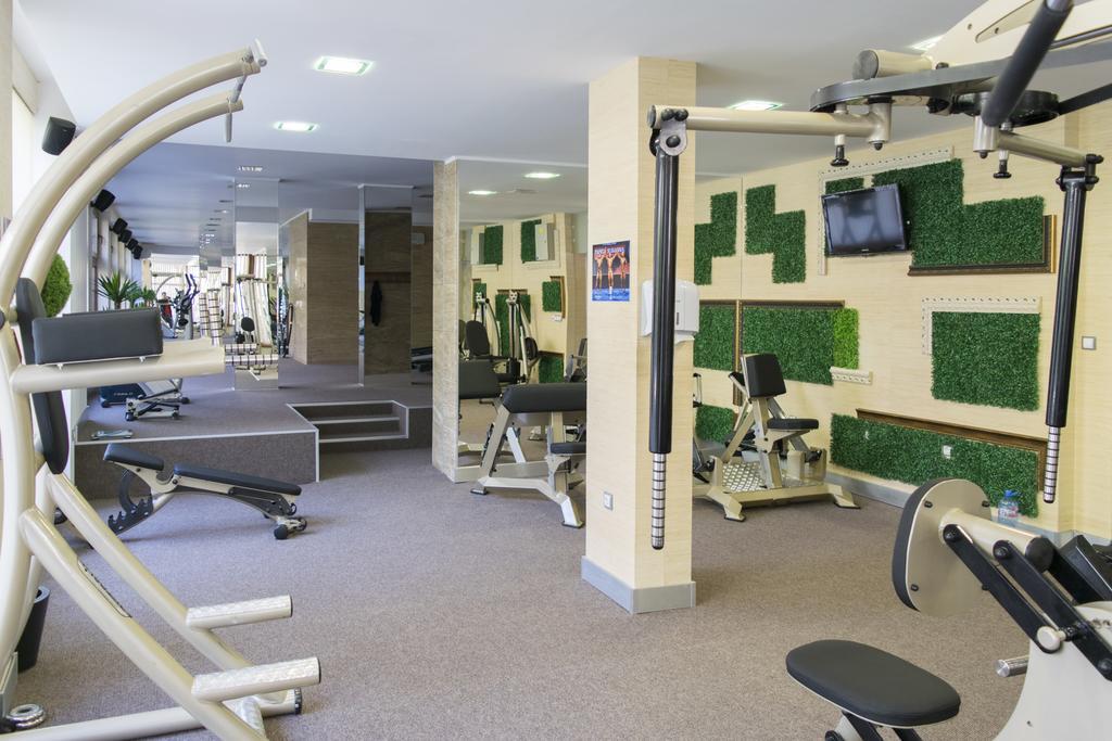 סאני ביץ' Harmony Suites Jungle מראה חיצוני תמונה