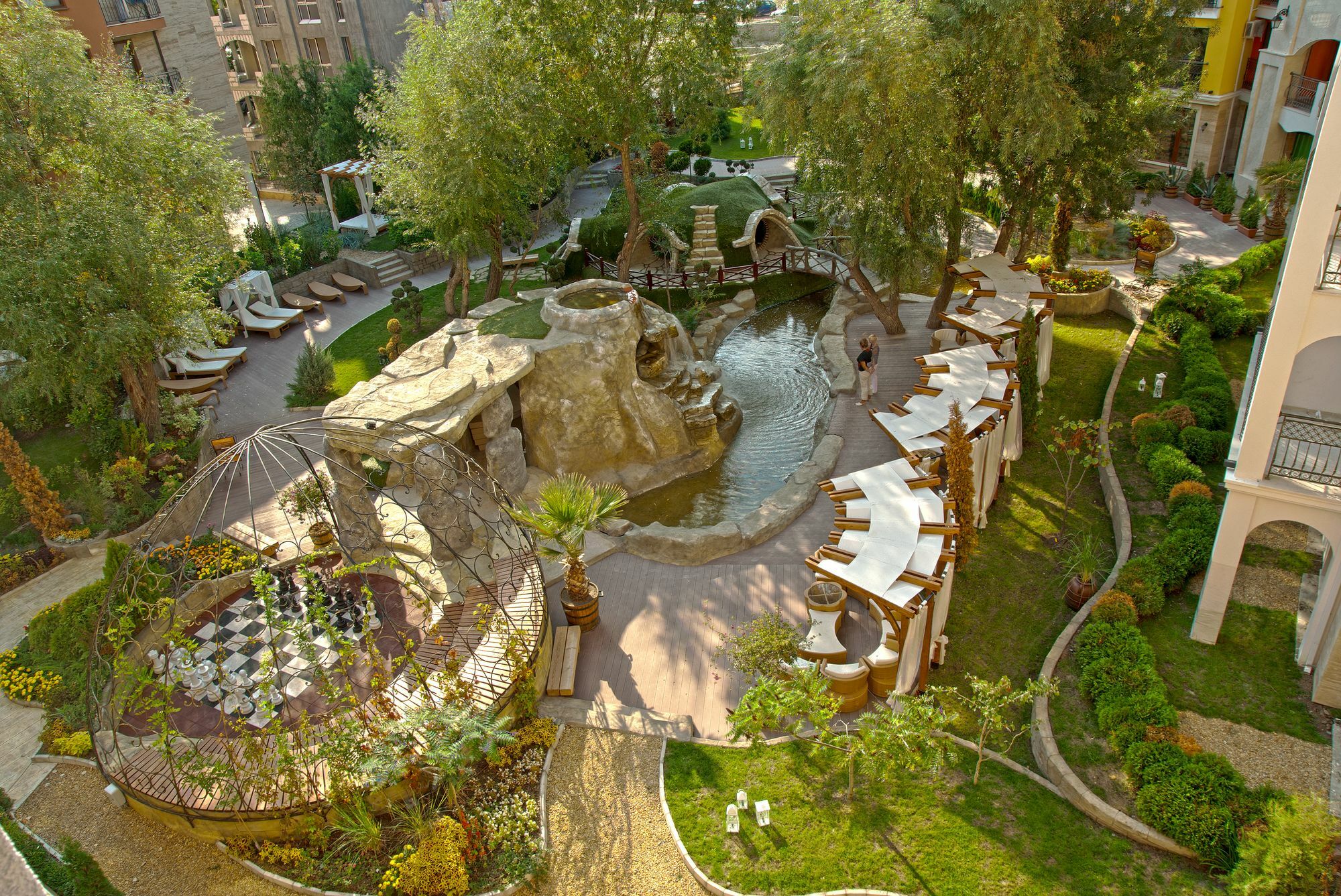 סאני ביץ' Harmony Suites Jungle מראה חיצוני תמונה